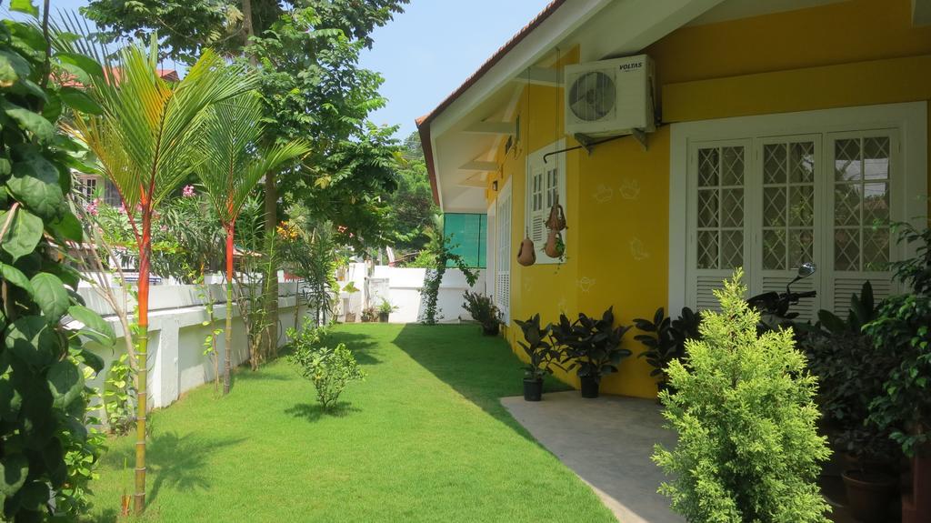 Albergue Happy Camper Kochi Exterior foto