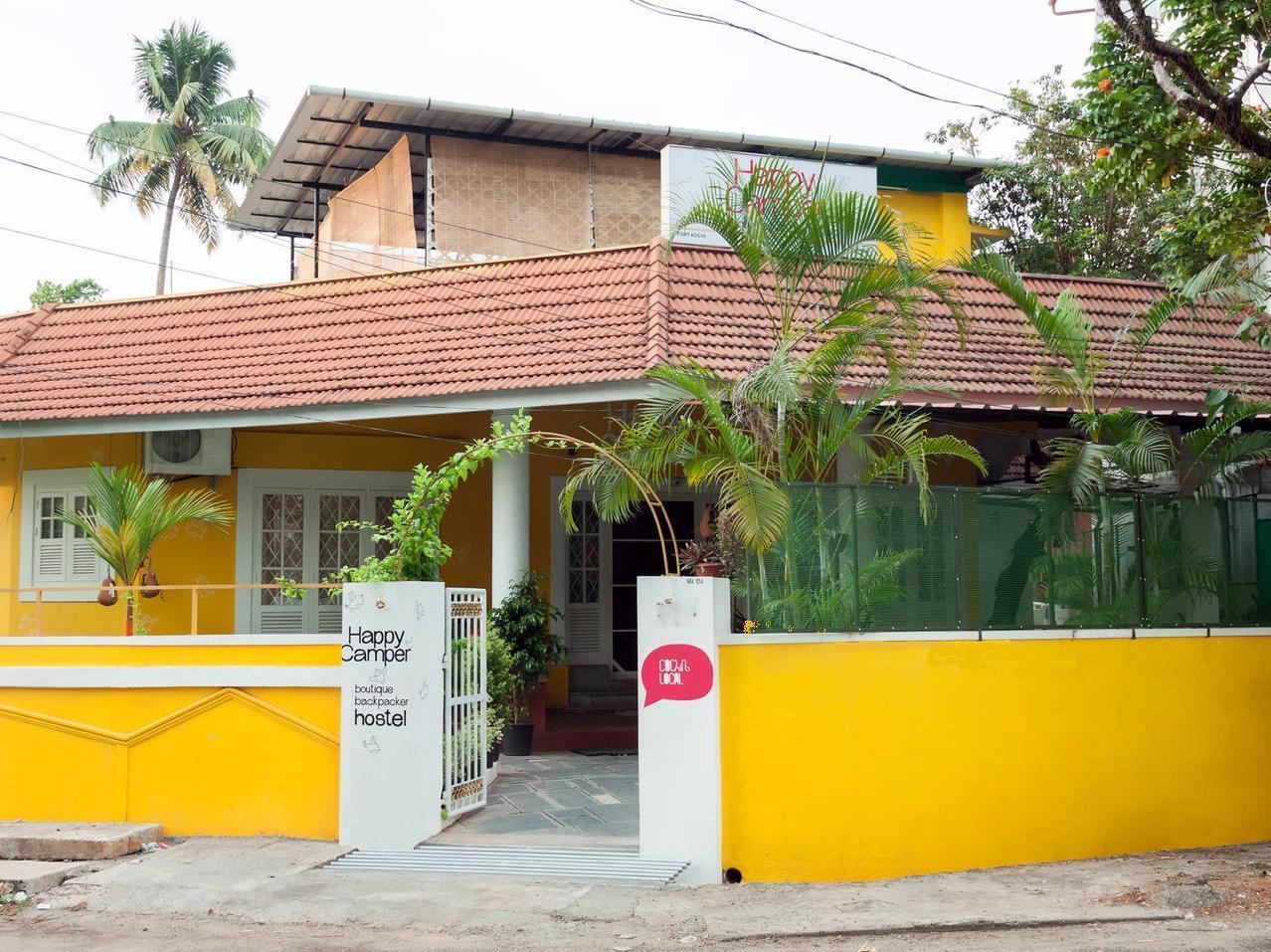 Albergue Happy Camper Kochi Exterior foto